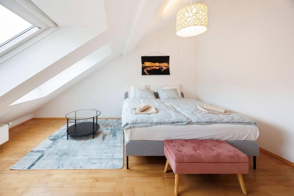 Scenic Rooftop Flat With Terrace Wien Exterior foto