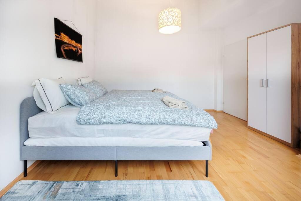 Scenic Rooftop Flat With Terrace Wien Exterior foto